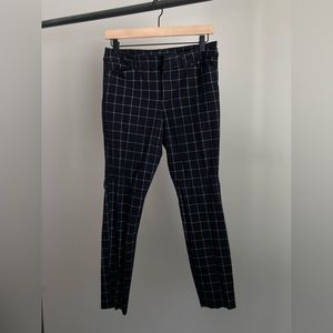 Old Navy High Rise Pixie Plaid Pants - 8 Petite